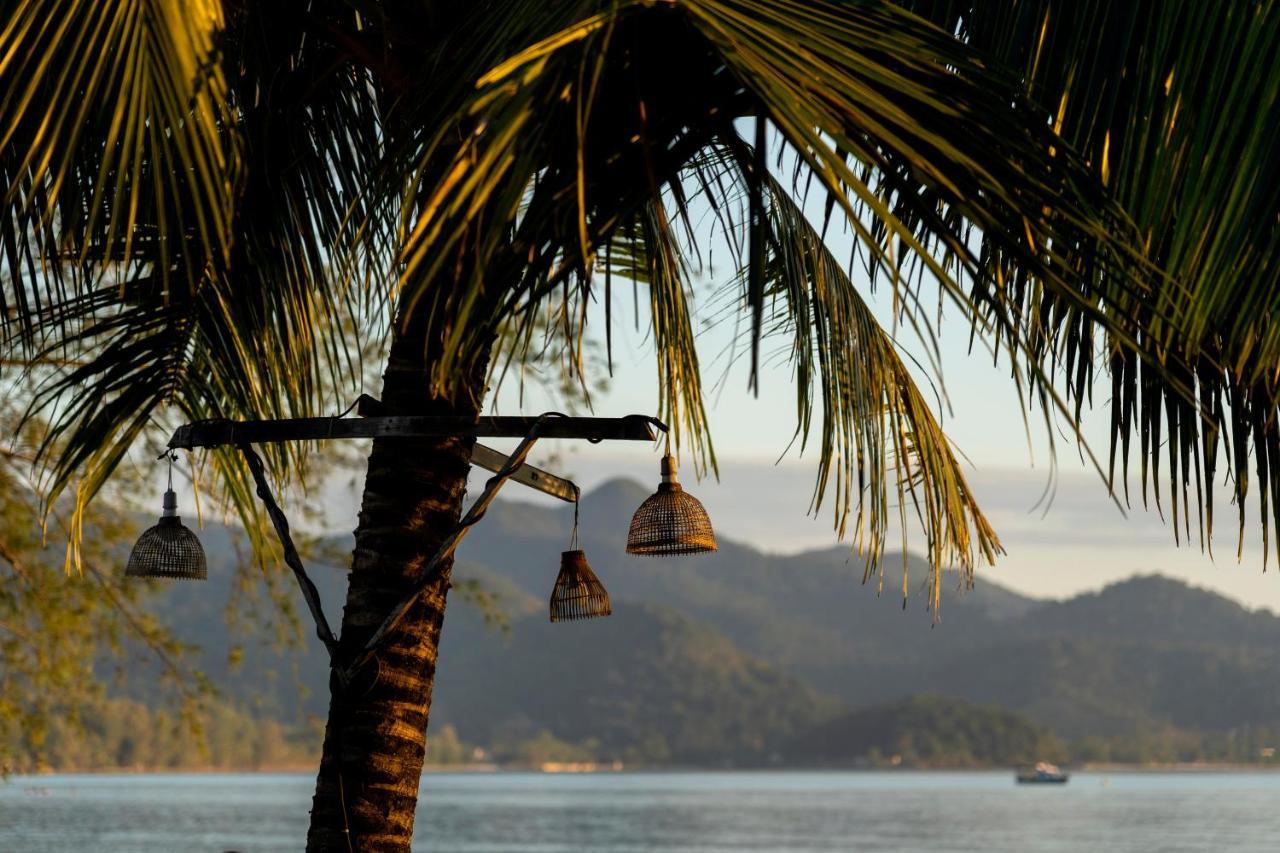 Coconut Beach Resort, Koh Chang Exteriör bild