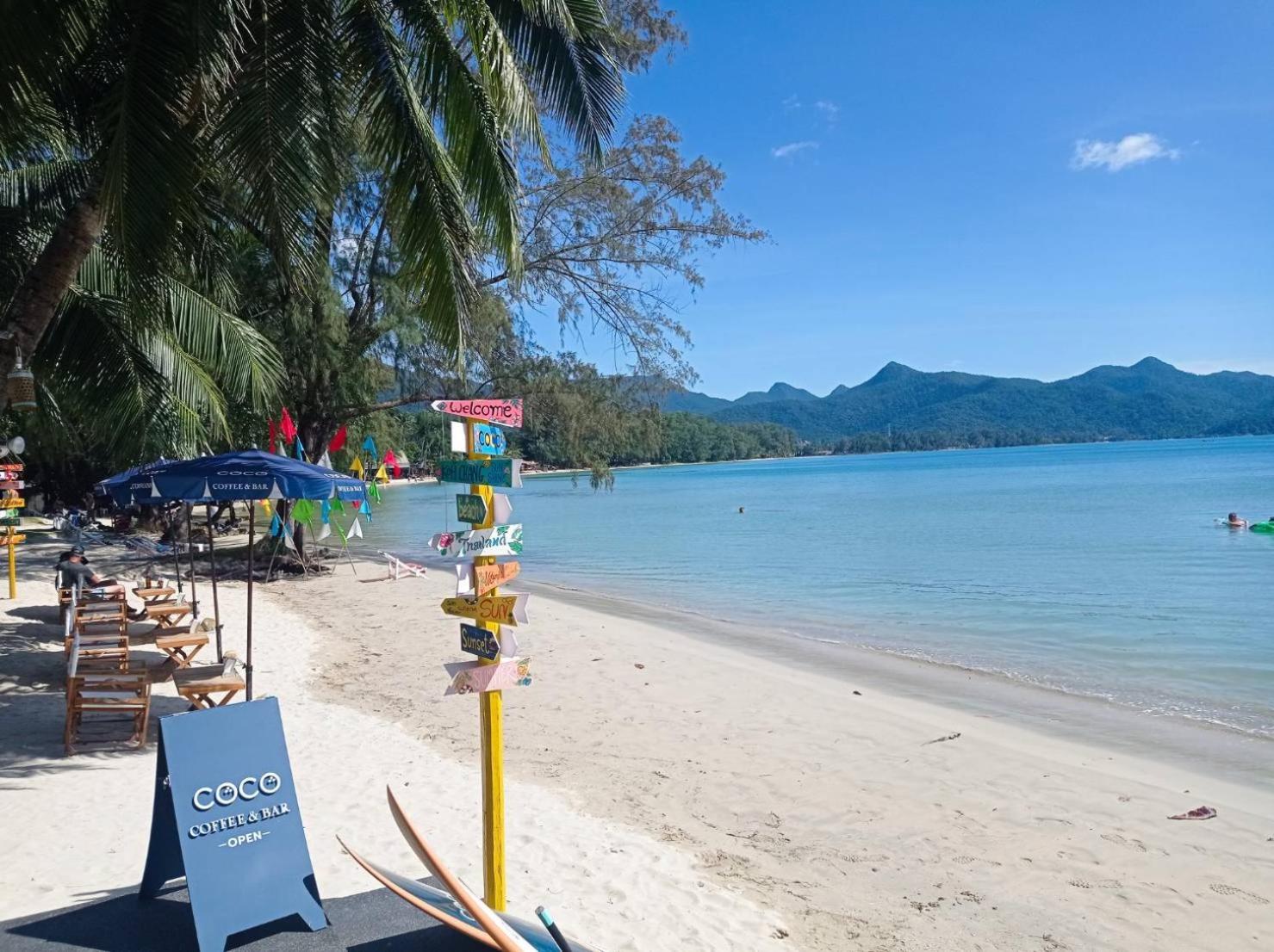 Coconut Beach Resort, Koh Chang Exteriör bild